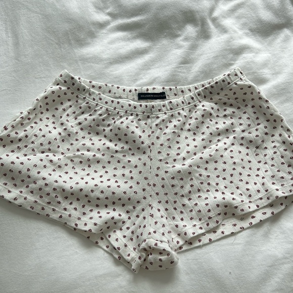 Brandy Melville Other - Brandy Melville floral shorts